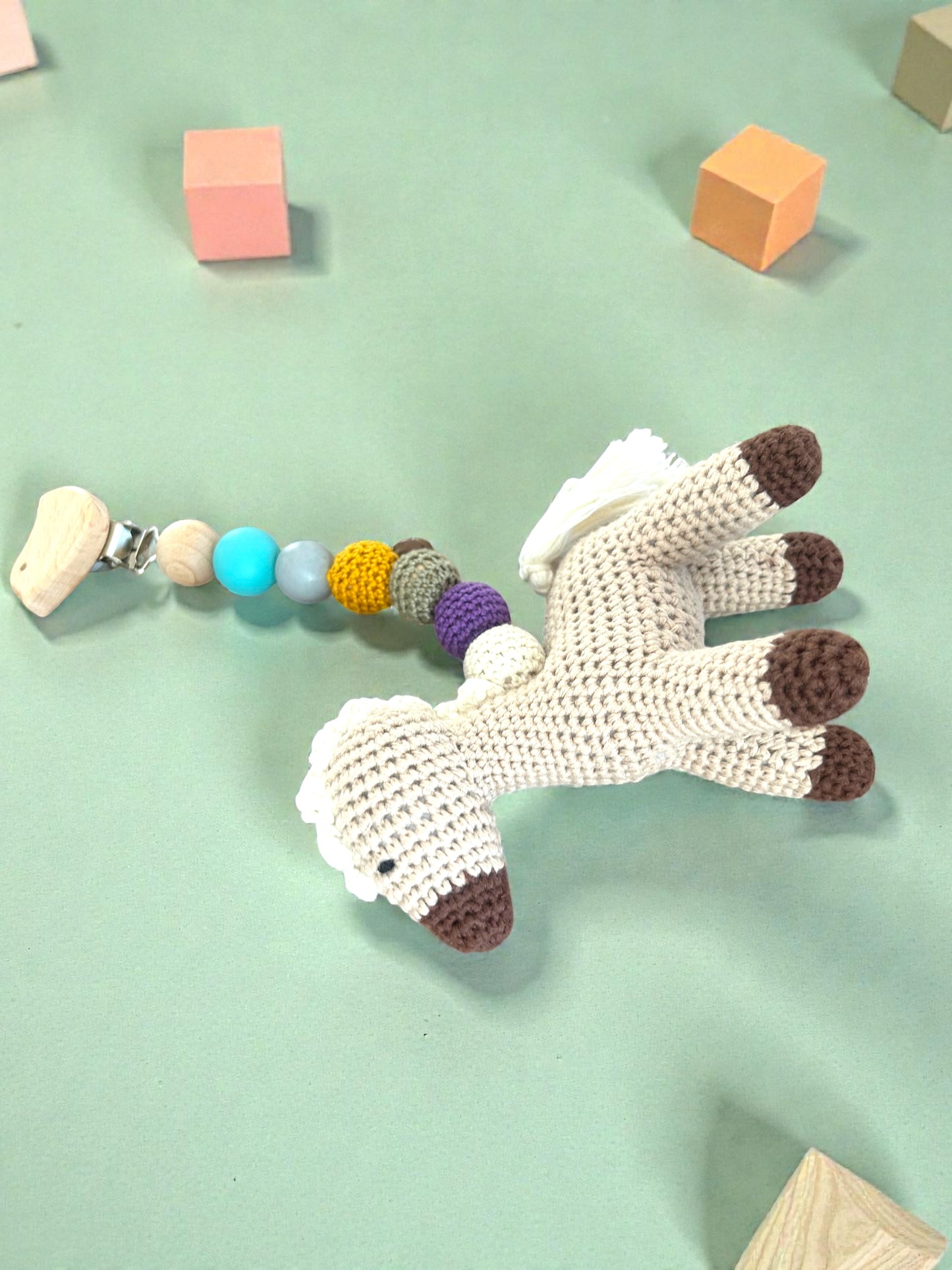 Gehäkelter Anhänger Pony