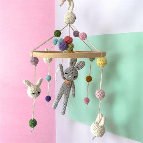 Mobile Fliegender Hase mit Luftballons L