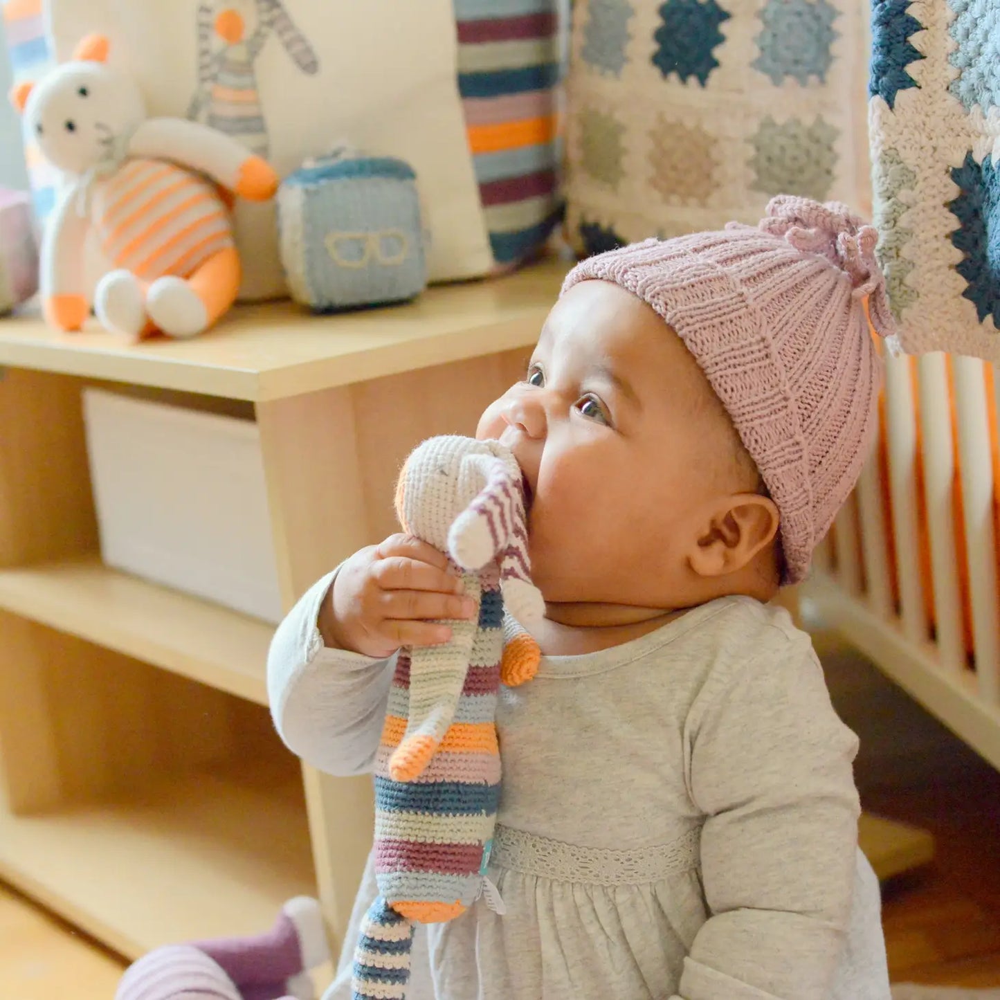 Baby-Decke gestrickt Streifen blau Sommer